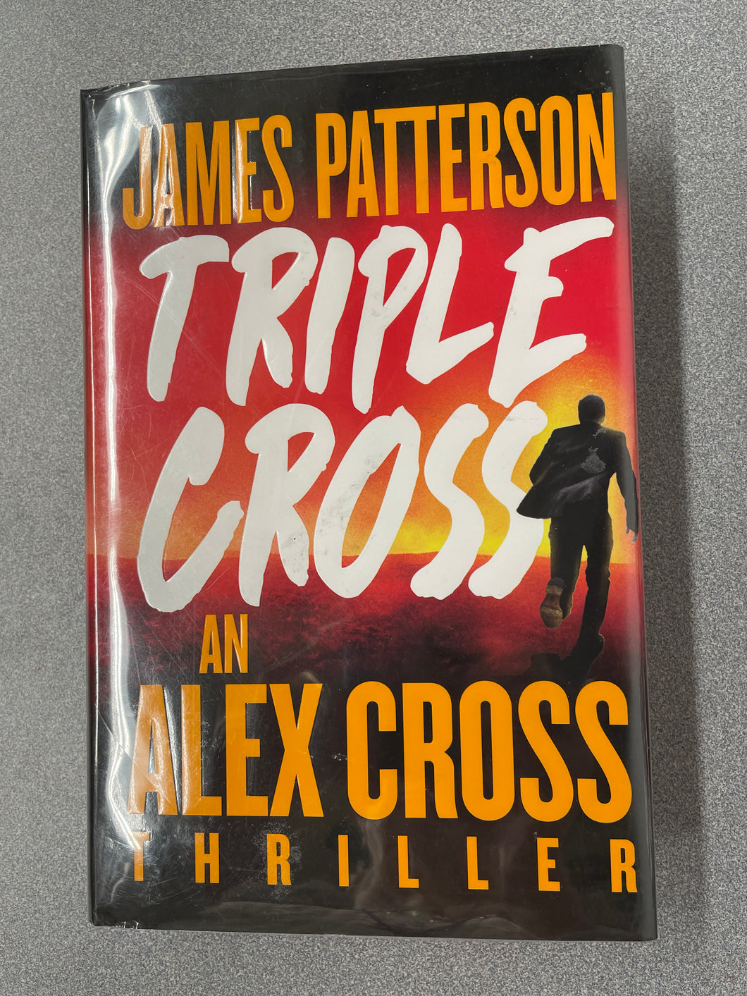 Patterson, James, Triple Cross: An Alex Cross Thriller [2022] RBS 1/24
