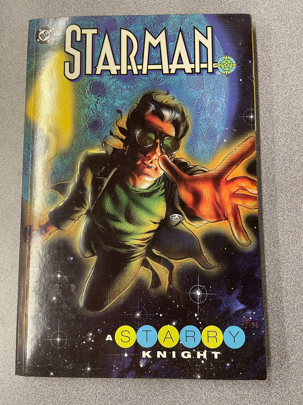 Starman: a Starry Knight, Robinson, James and David Goyer [2002] GN 4/23