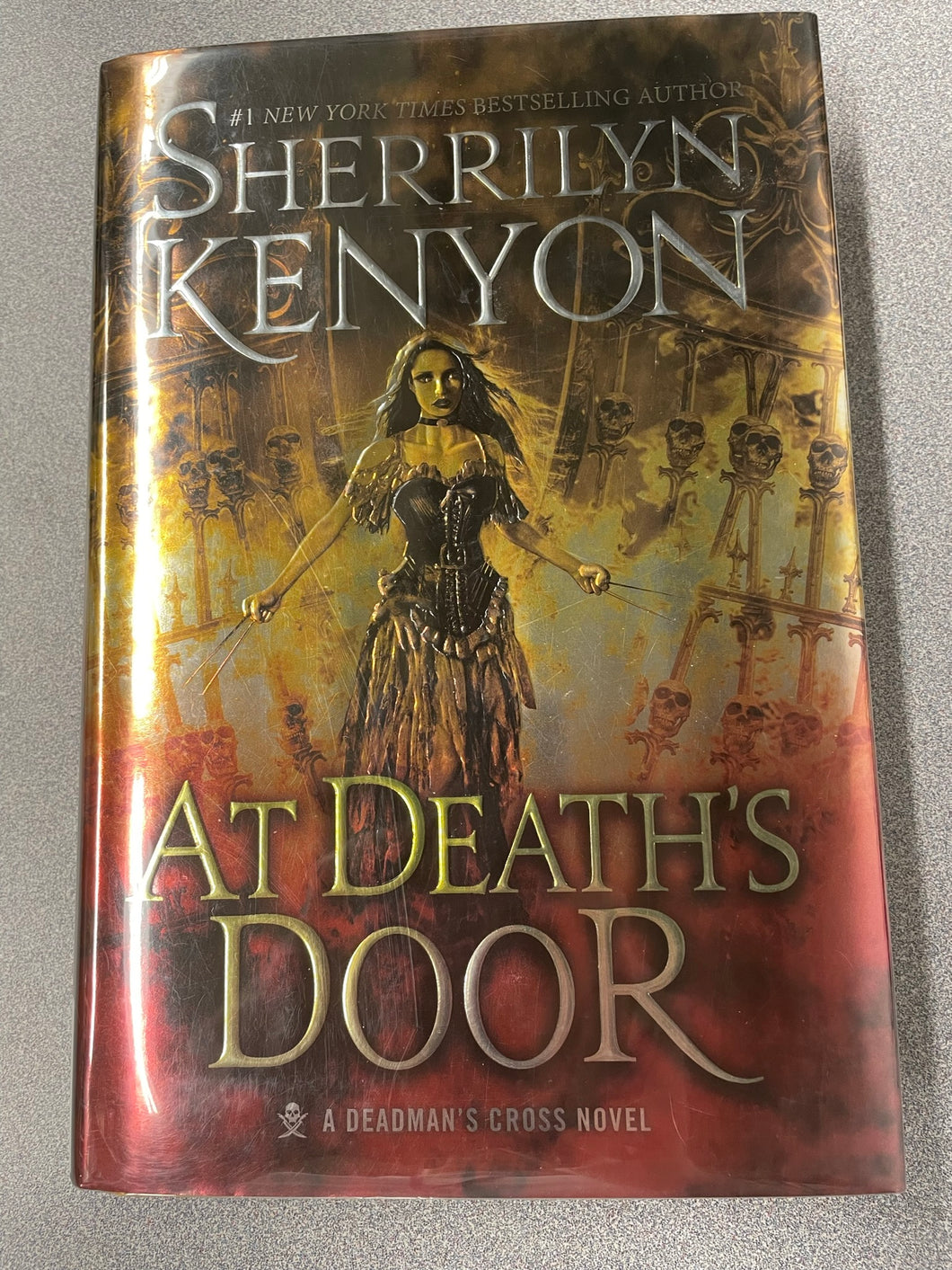 Kenyon, Sherrilyn, At Death's Door [2019] SF 9/23
