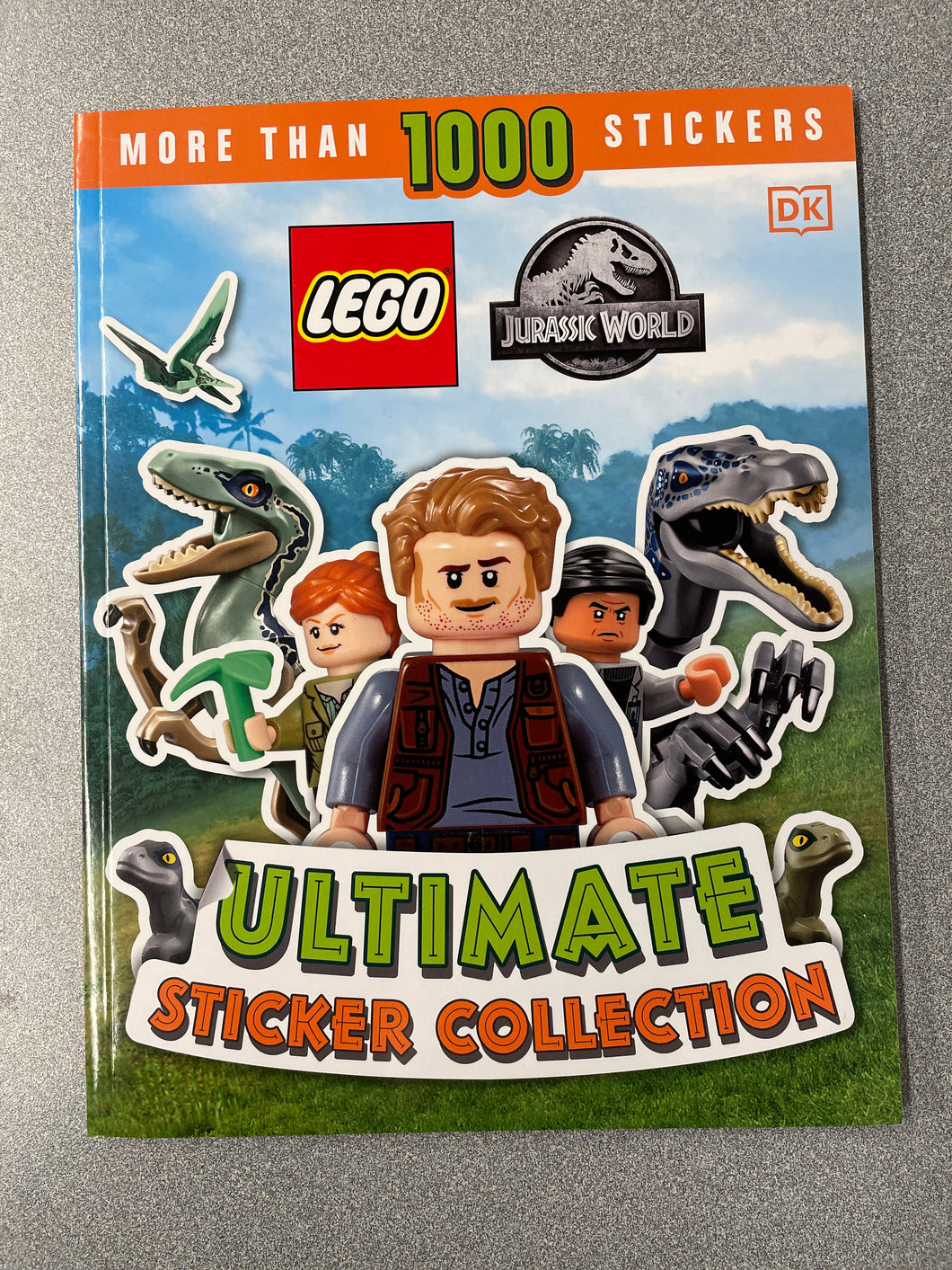 Lego Jurassic World: Ultimate Sticker Collection, March, Julia [2021] CN 2/24
