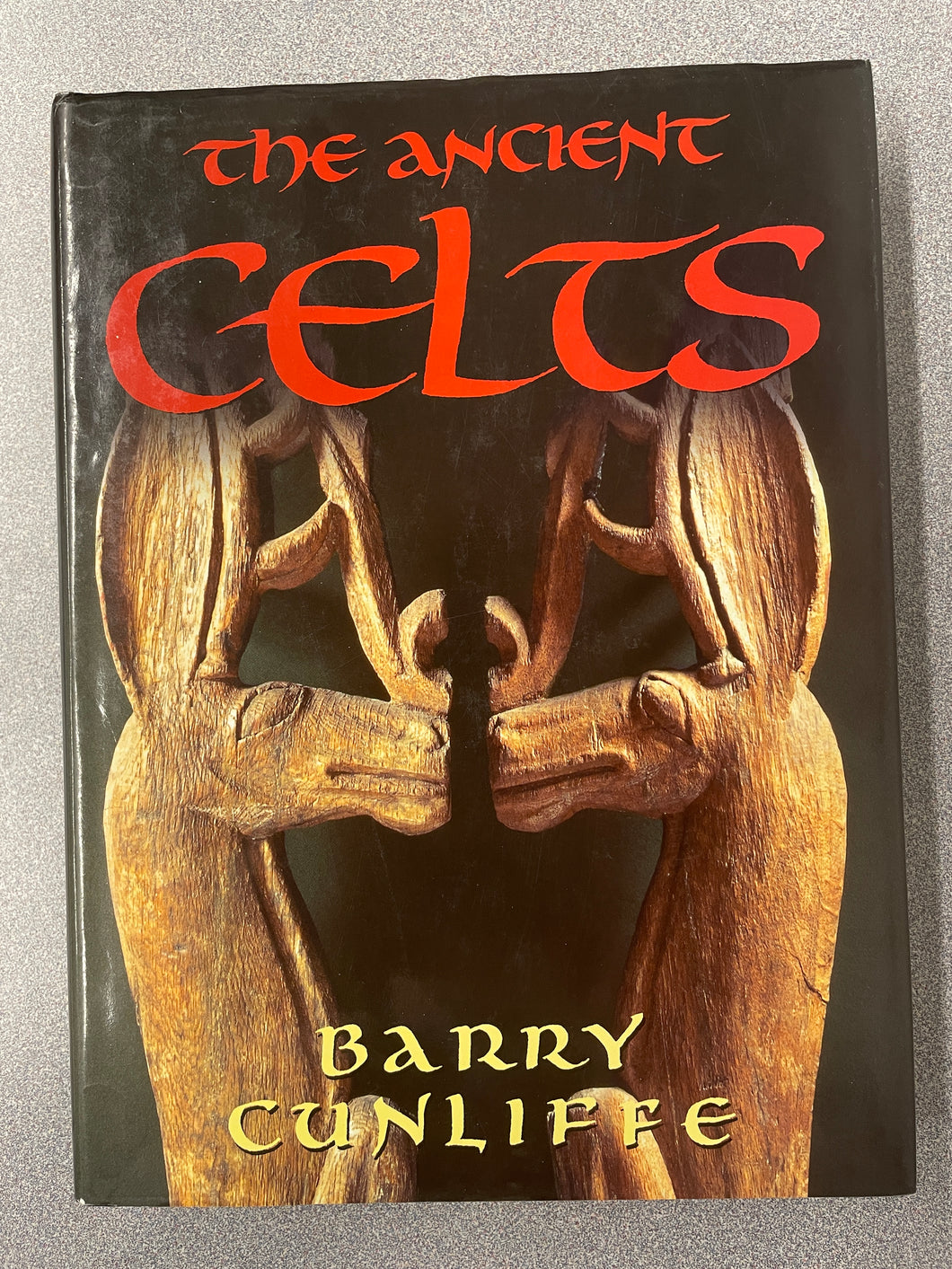H The Ancient Celts, Cunliffe, Barry [1997] N 4/24