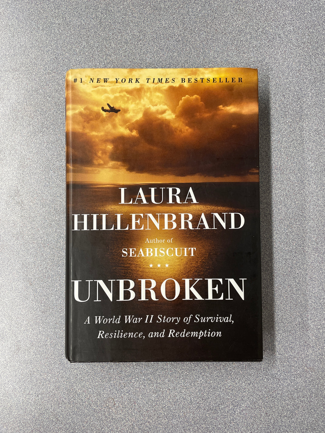 (ML) Unbroken; A World War II Story of Survival, Resilience, and Redemption, Hillenbrand, Laura [2010] 8/25